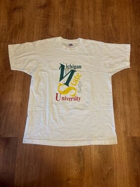 Vintage Fruit Of The Loom Men’s Michigan State Shirt Size XL